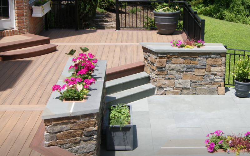 deck builders calgary