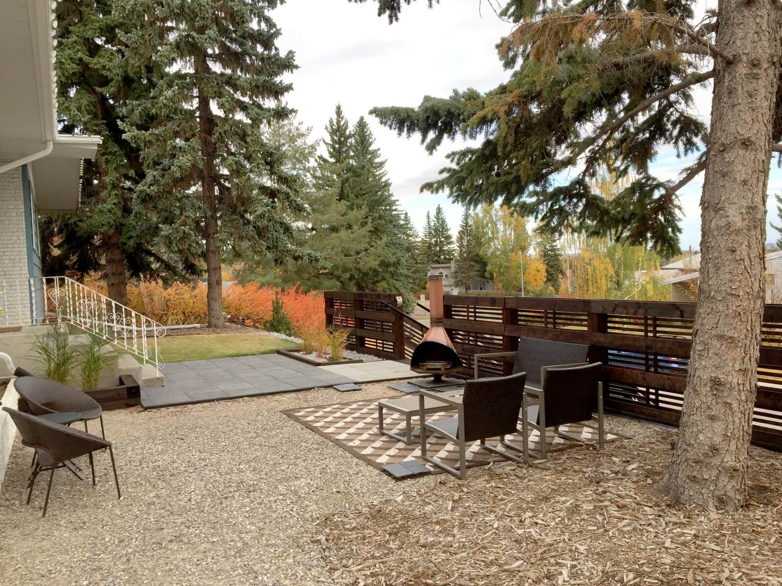 deck railings calgary