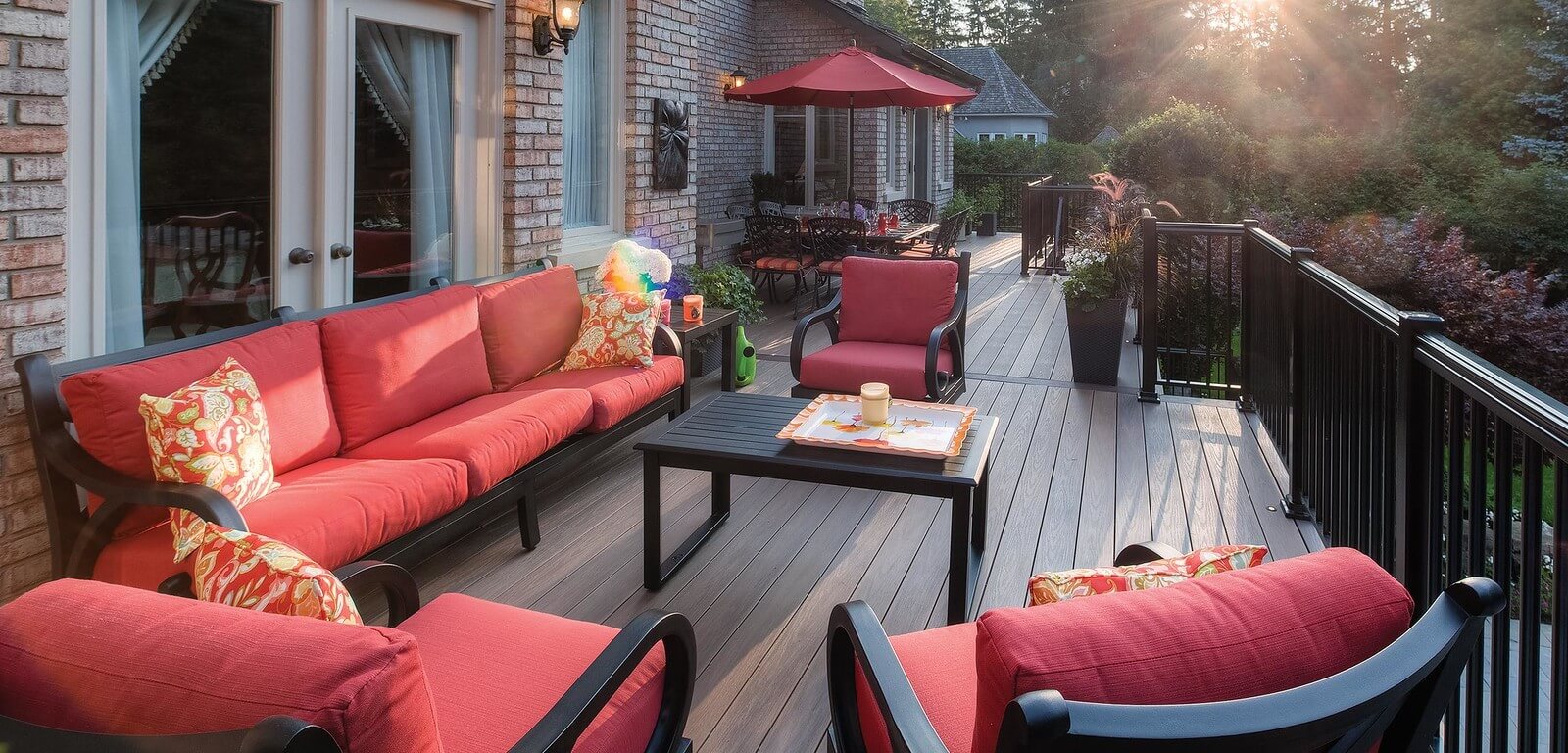 Are You a Deck Builder in Edmonton and Don&amp;#39;t Know Where to Begin?