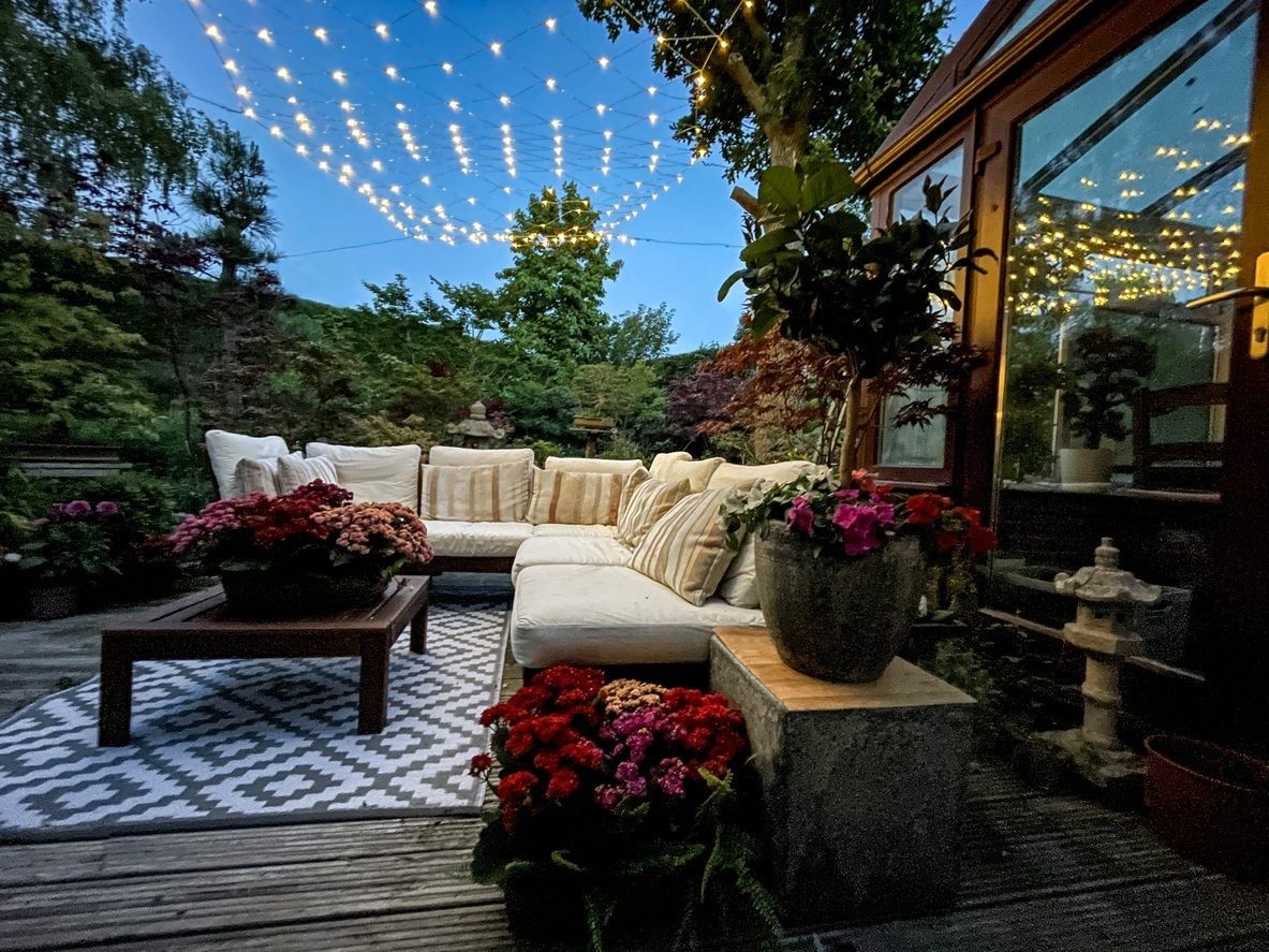 Outdoor Decks vs Concrete Patios